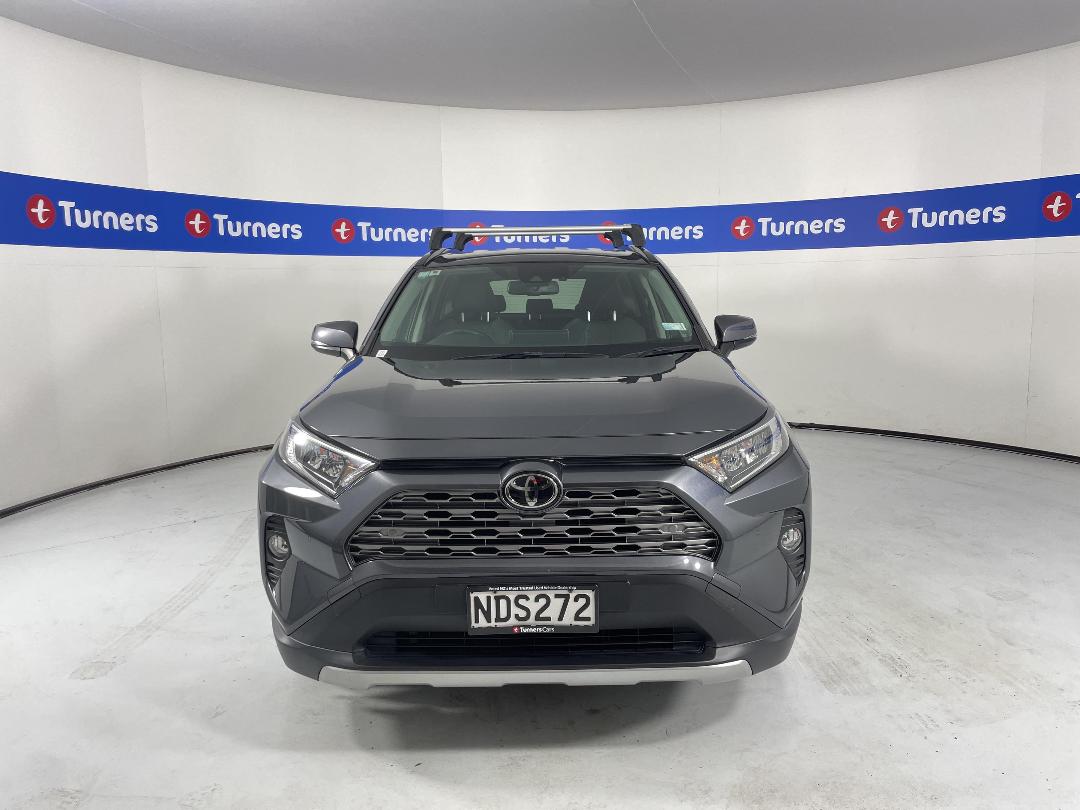 Photo '2' of Toyota Rav4