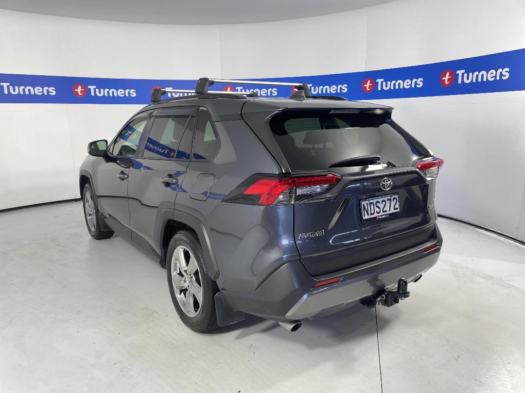 Photo '5' of Toyota Rav4