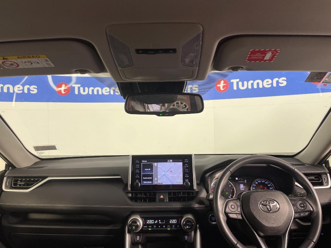 Photo '17' of Toyota Rav4