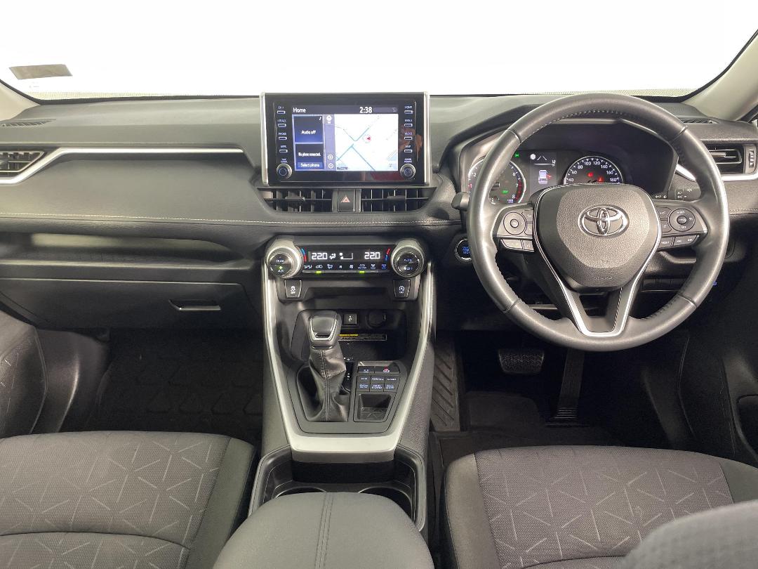 Photo '18' of Toyota Rav4