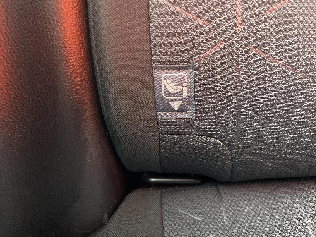 Photo '23' of Toyota Rav4