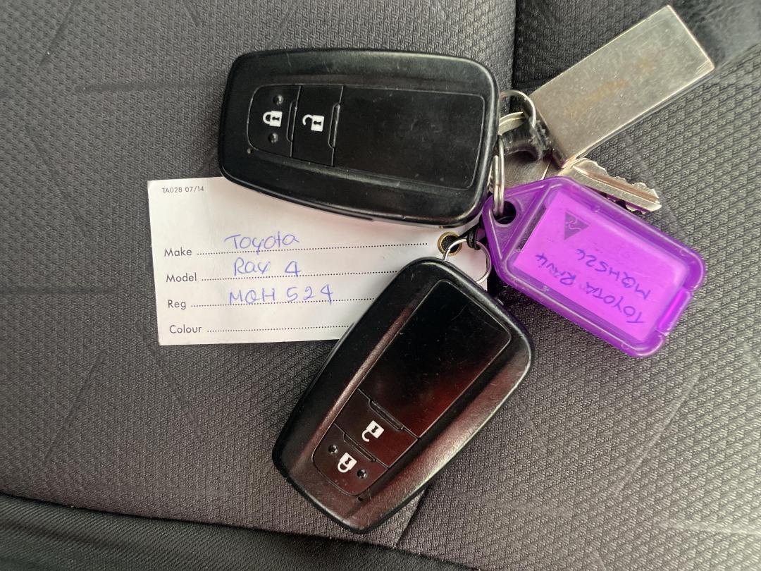 Photo '22' of Toyota Rav4