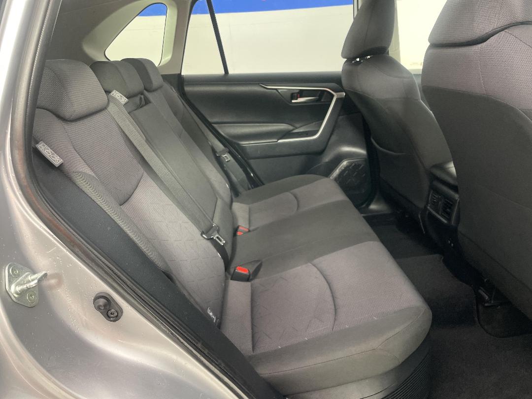 Photo '20' of Toyota Rav4