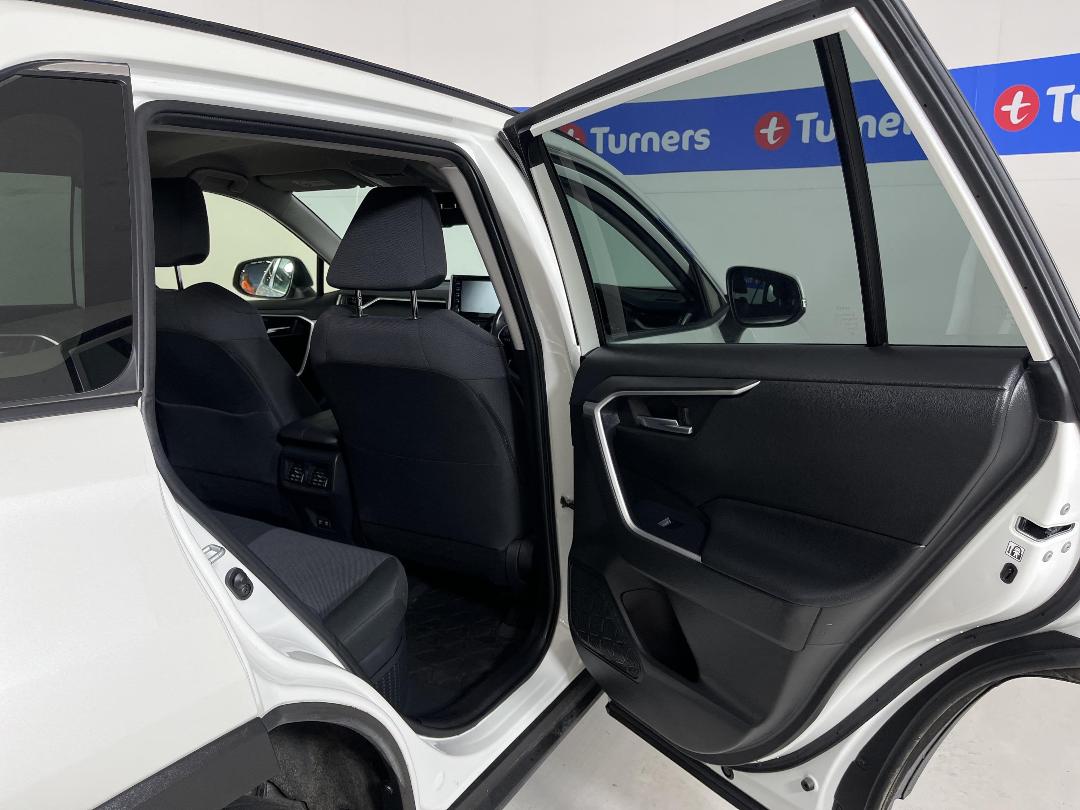 Photo '19' of Toyota Rav4 Photo '19' of Toyota Rav4