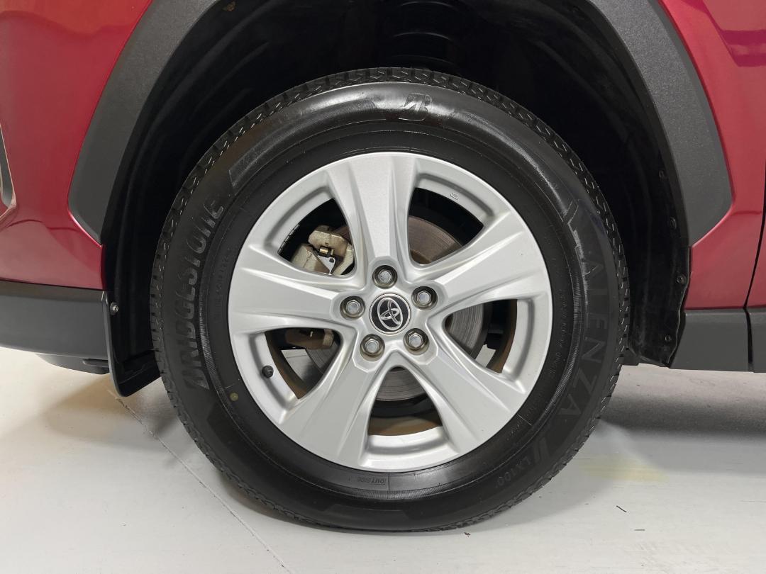 Photo '10' of Toyota Rav4