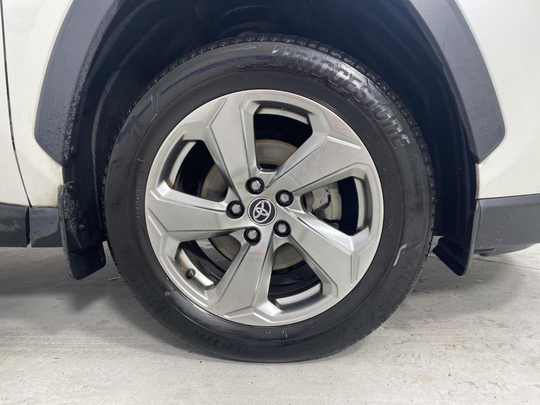 Photo '9' of Toyota Rav4