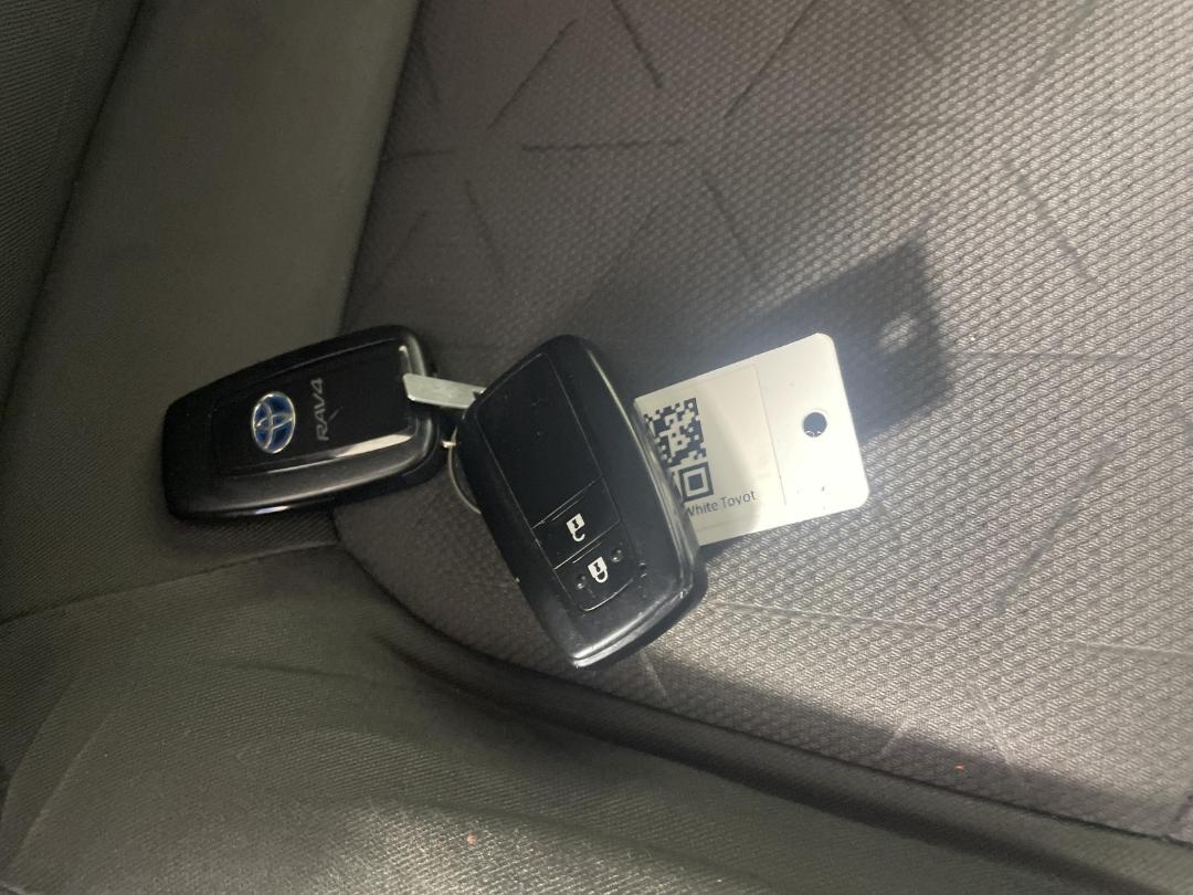 Photo '22' of Toyota Rav4