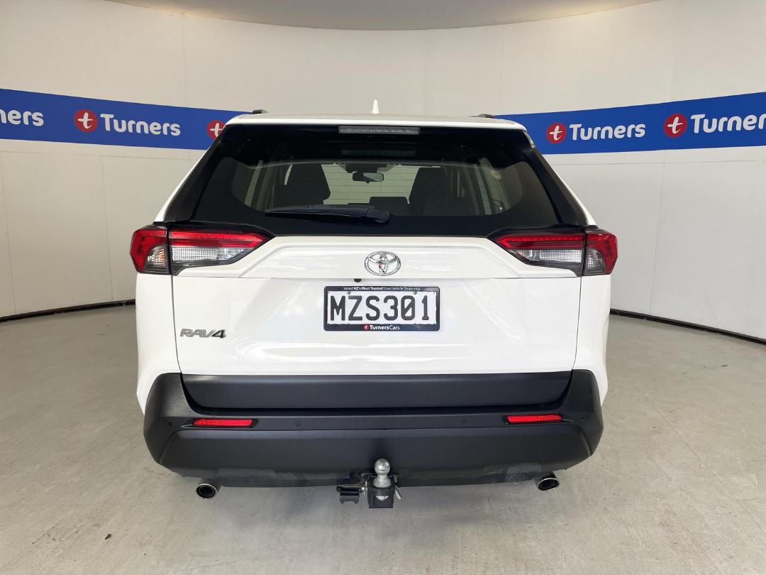 Photo '6' of Toyota Rav4