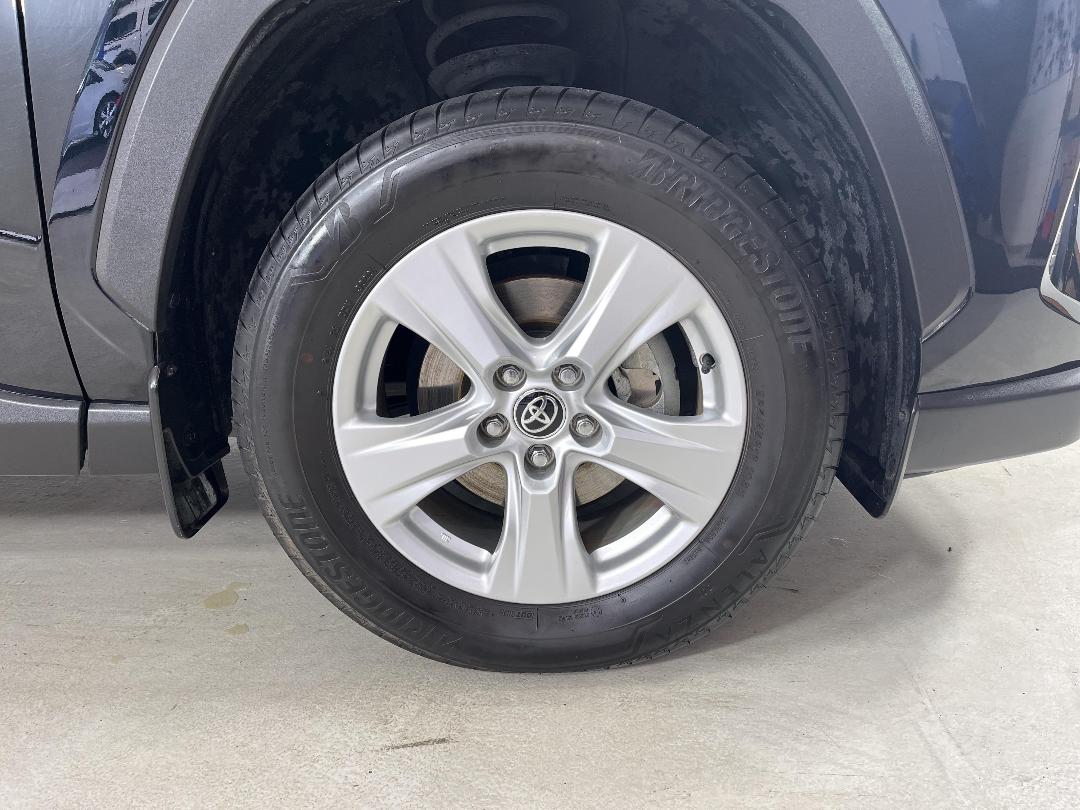 Photo '9' of Toyota Rav4