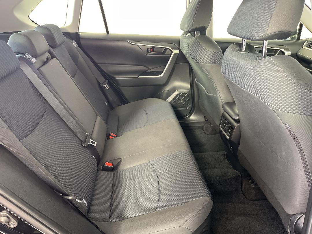 Photo '20' of Toyota Rav4