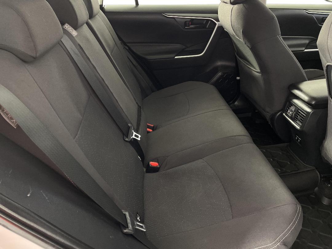 Photo '20' of Toyota Rav4