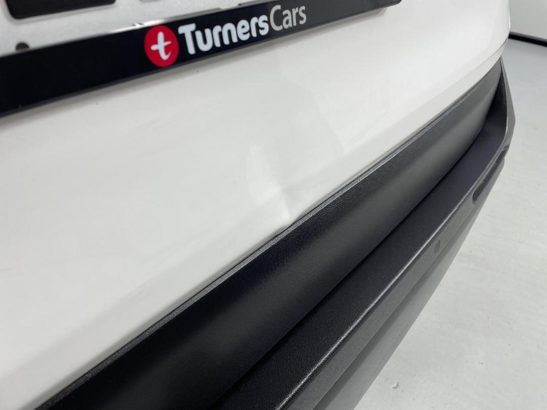 Photo '34' of Toyota Rav4