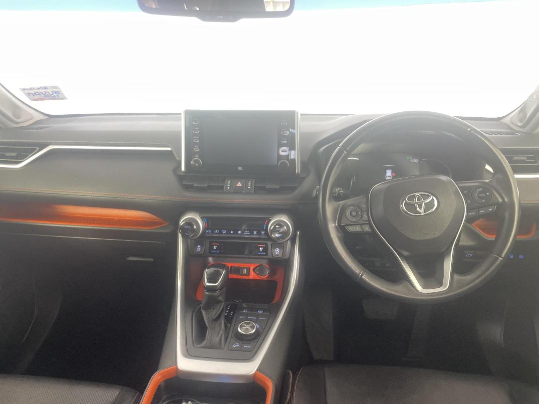 Photo '17' of Toyota Rav4 Photo '17' of Toyota Rav4