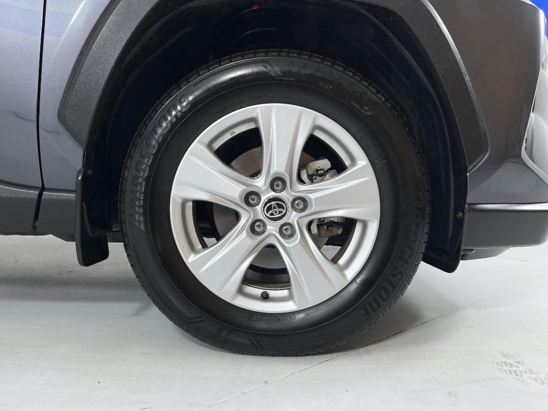 Photo '9' of Toyota Rav4