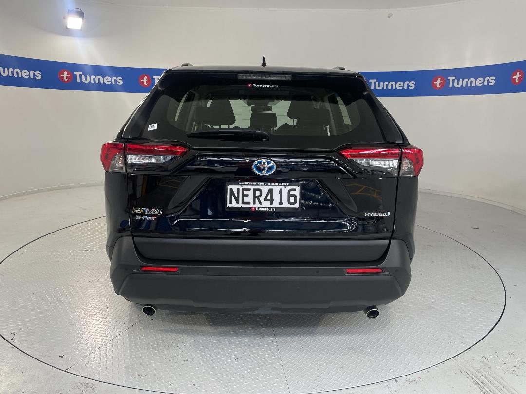 Photo '6' of Toyota Rav4