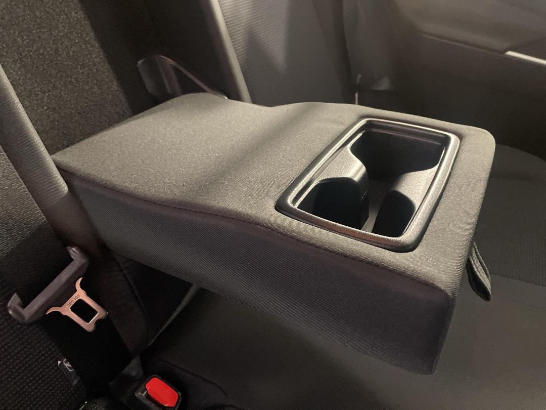 Photo '23' of Toyota Rav4