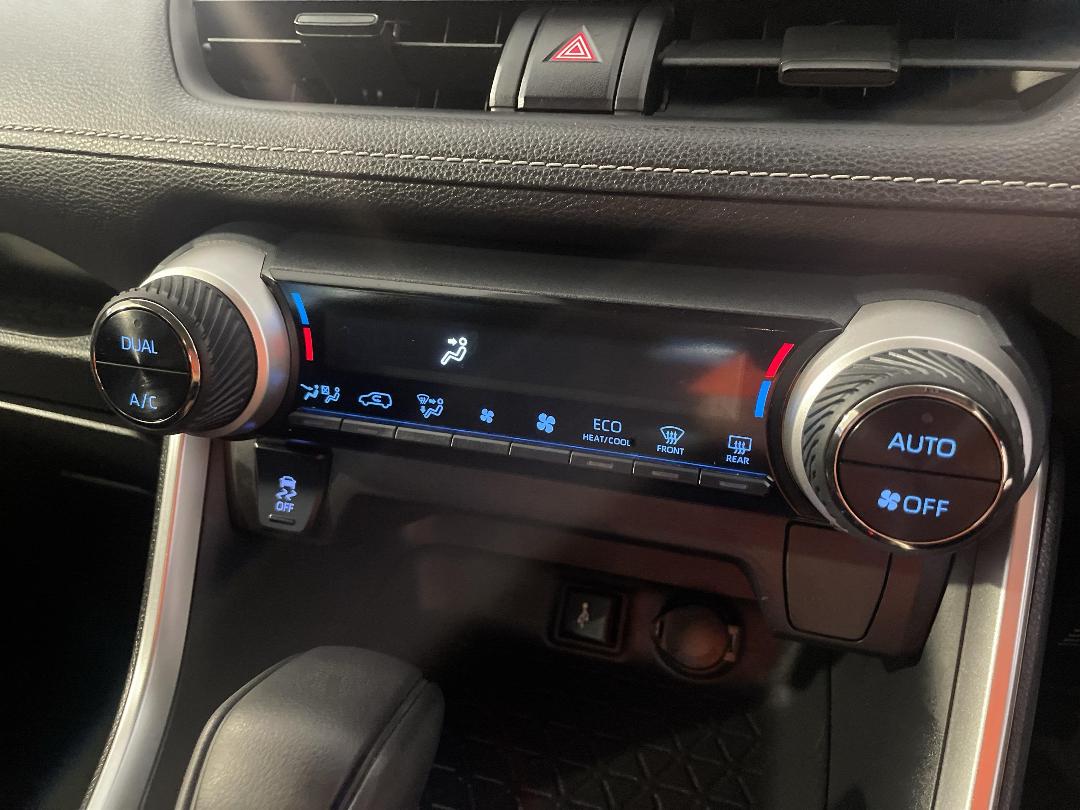 Photo '31' of Toyota Rav4