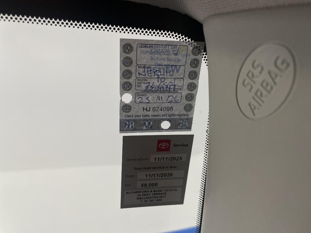 Photo '34' of Toyota Rav4