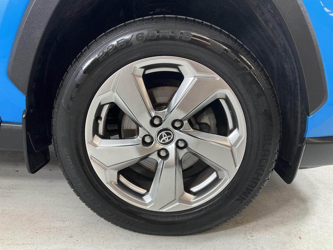 Photo '9' of Toyota Rav4 Photo '9' of Toyota Rav4