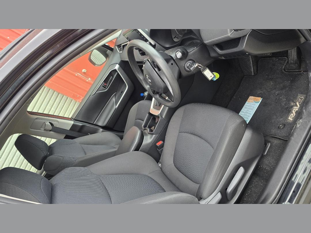 Photo '10' of Toyota Rav4 GX Photo '10' of Toyota Rav4 GX