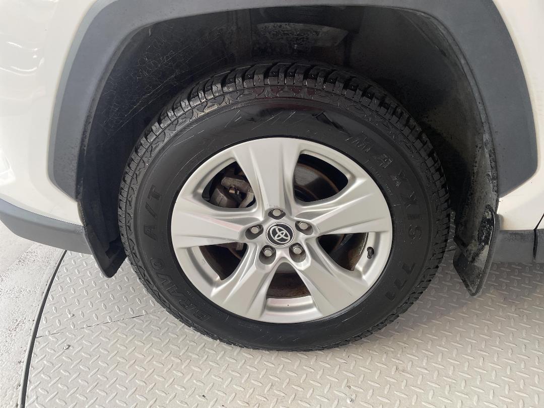 Photo '10' of Toyota Rav4 Photo '10' of Toyota Rav4