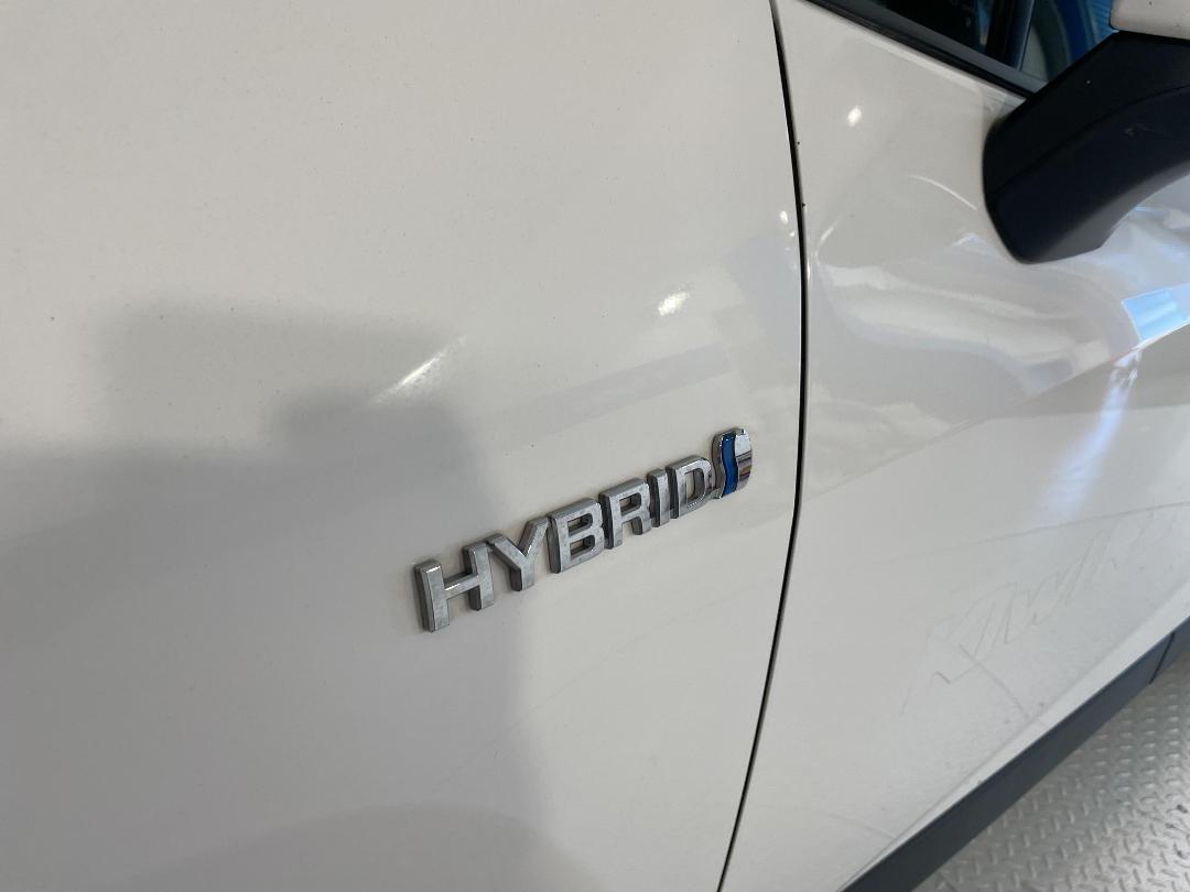 Photo '24' of Toyota Rav4 Photo '24' of Toyota Rav4