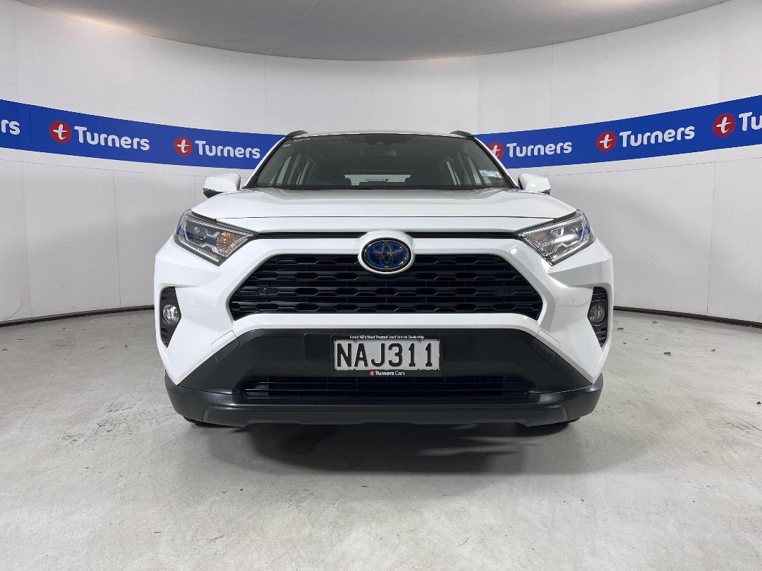 Photo '2' of Toyota Rav4