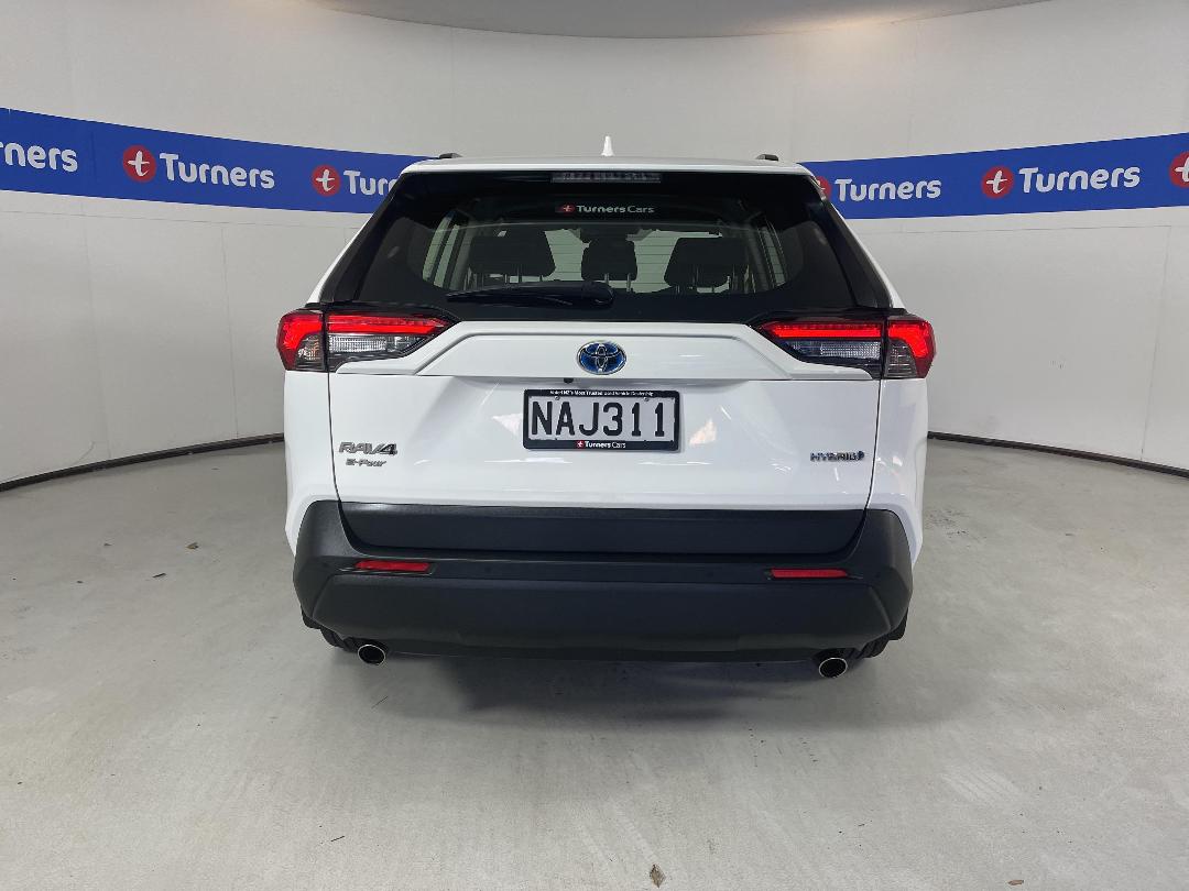 Photo '6' of Toyota Rav4