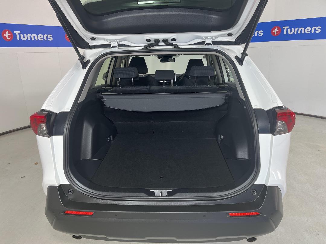 Photo '14' of Toyota Rav4