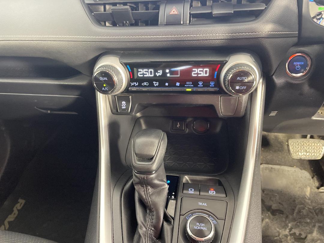 Photo '26' of Toyota Rav4