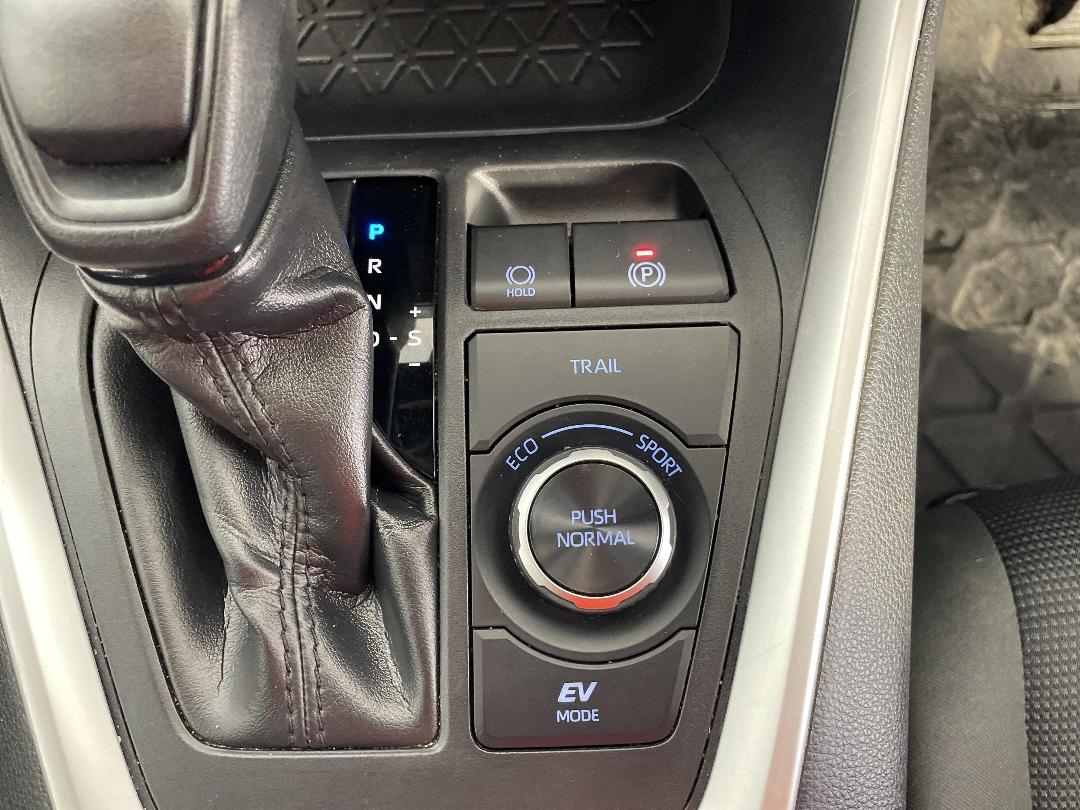 Photo '27' of Toyota Rav4