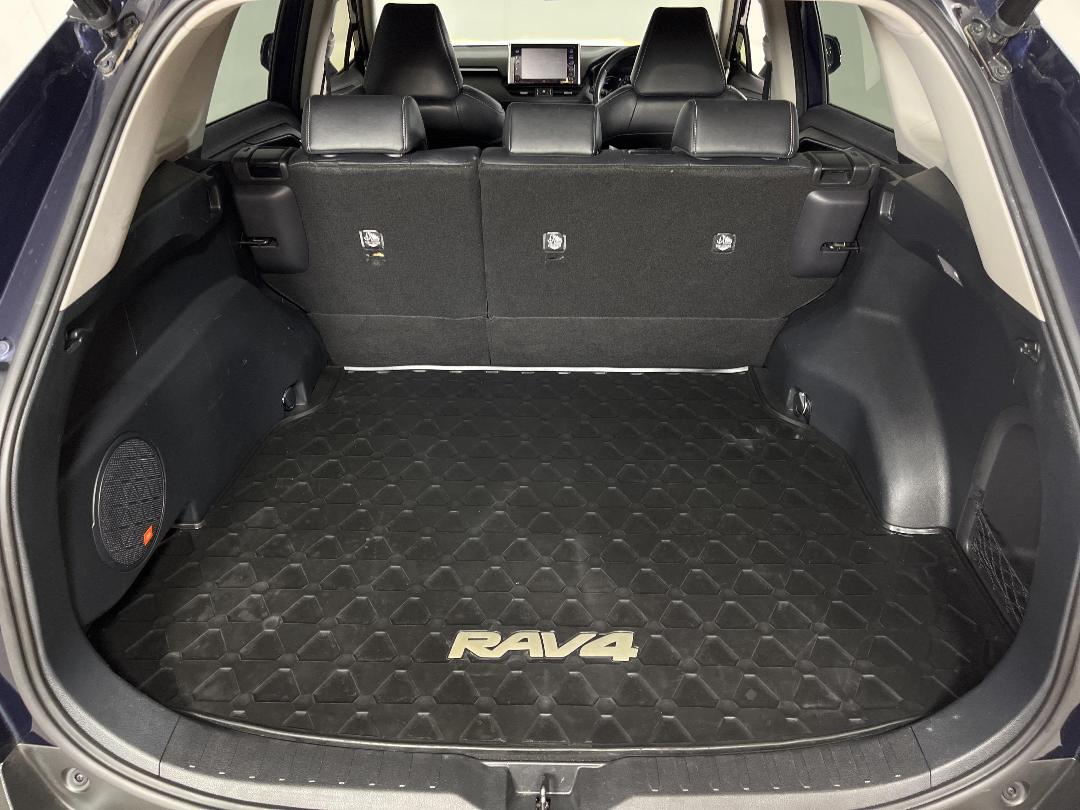 Photo '14' of Toyota Rav4