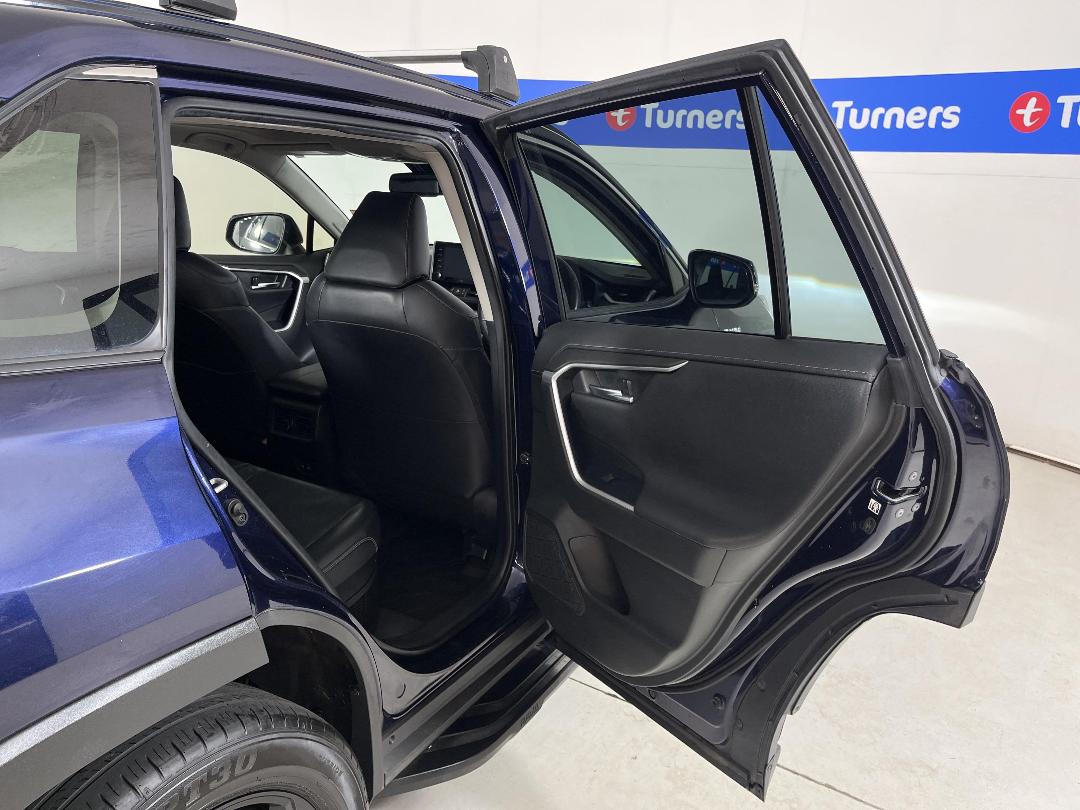 Photo '19' of Toyota Rav4