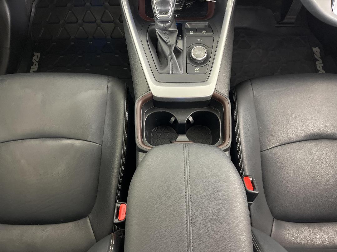 Photo '23' of Toyota Rav4