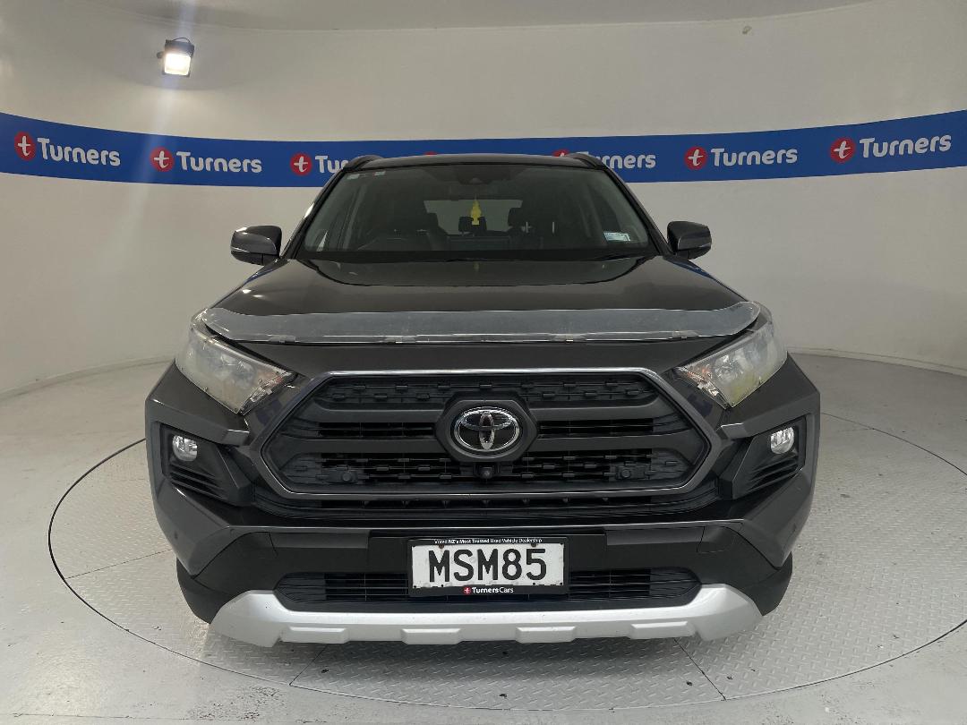 Photo '2' of Toyota Rav4