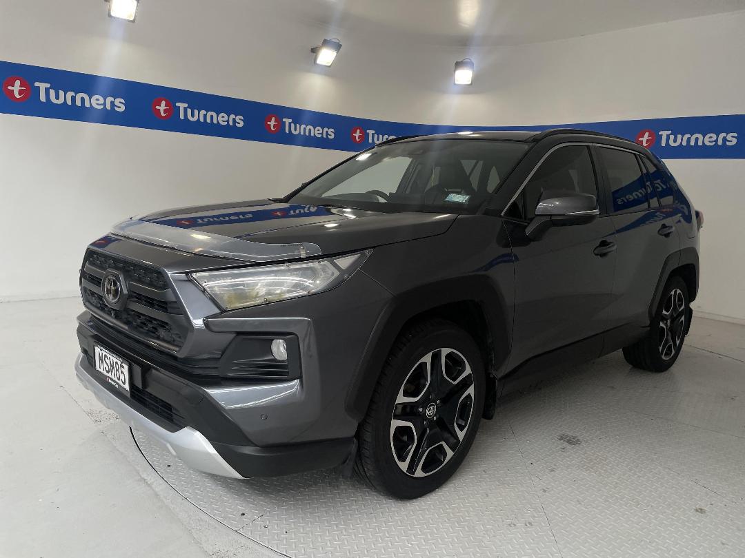 Photo '4' of Toyota Rav4