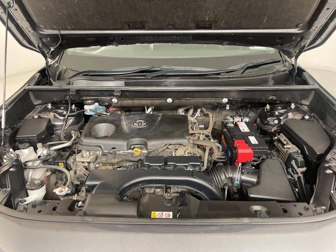 Photo '13' of Toyota Rav4