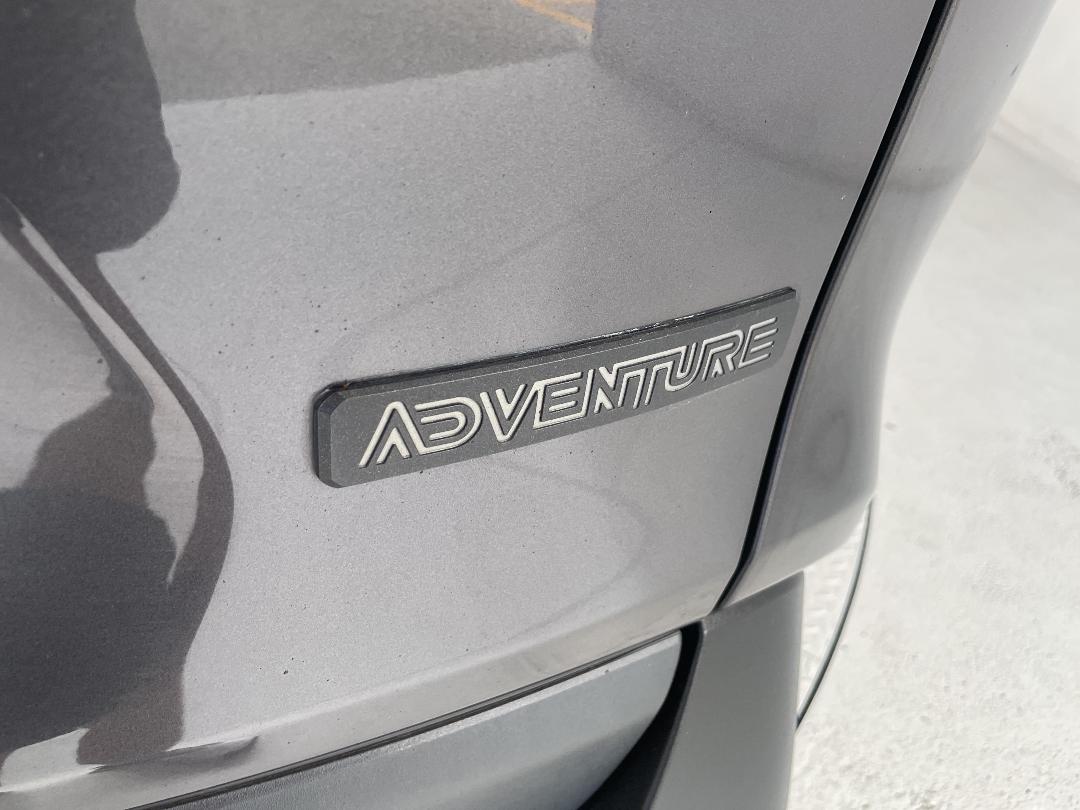 Photo '36' of Toyota Rav4