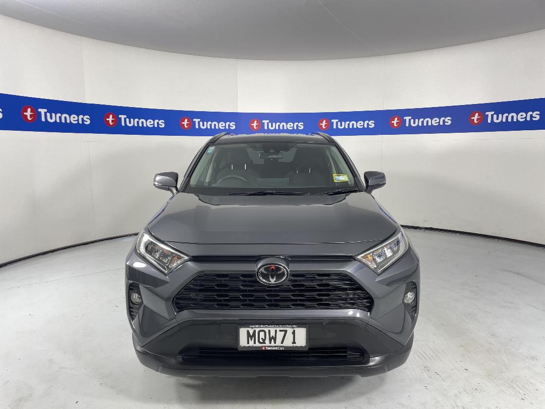 Photo '2' of Toyota Rav4