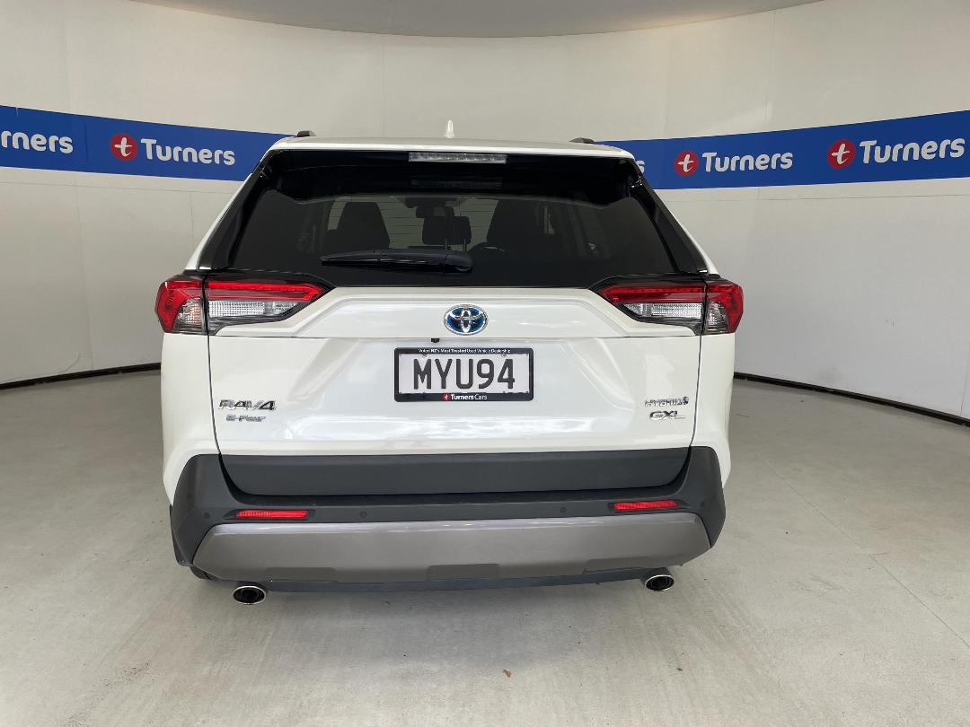 Photo '6' of Toyota Rav4