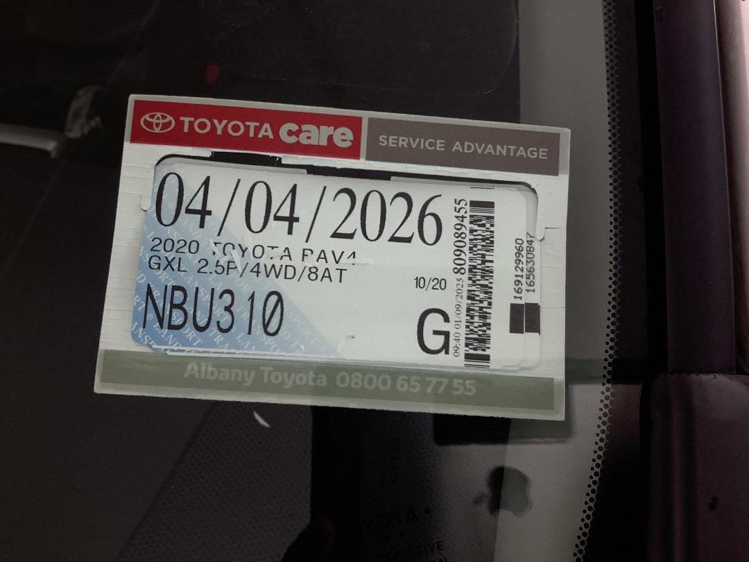 Photo '24' of Toyota Rav4 Photo '24' of Toyota Rav4