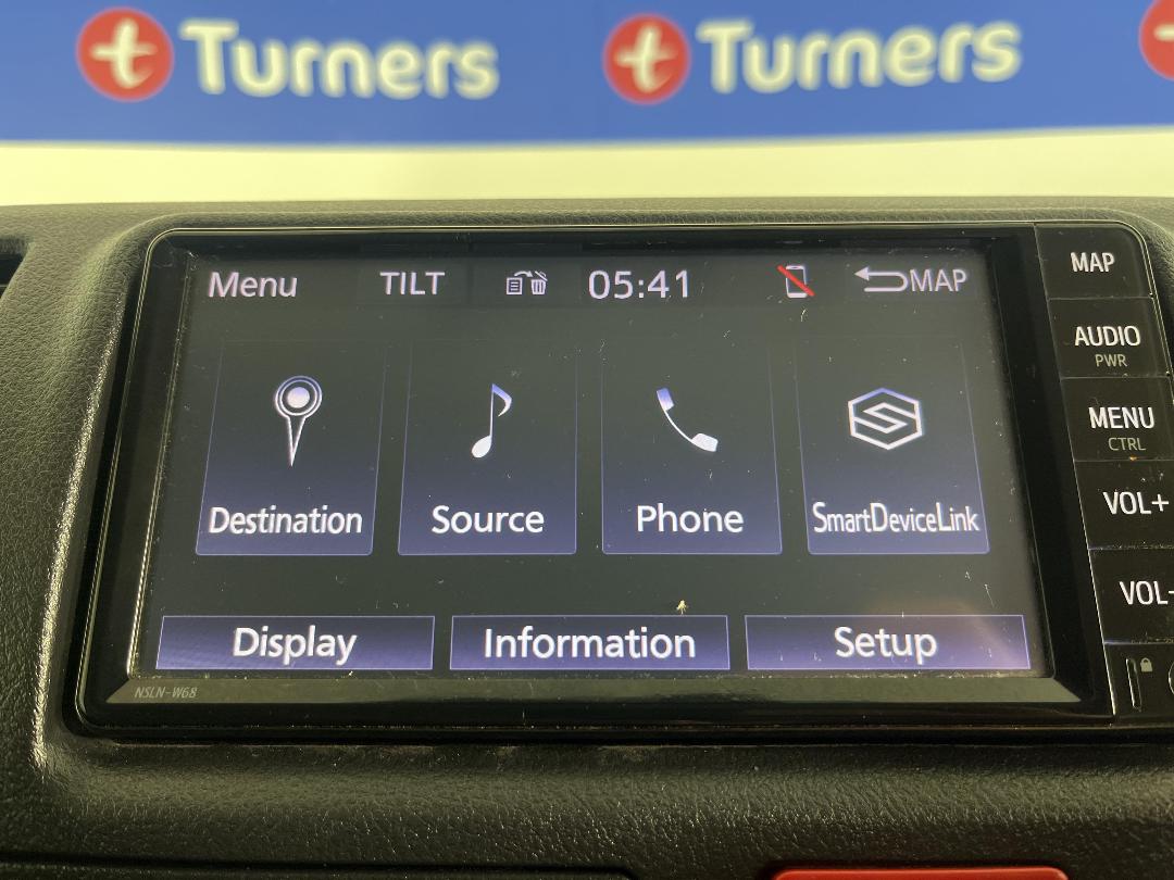 Photo '28' of Toyota Regius