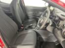 Thumbnail '16' of Toyota Yaris Thumbnail '16' of Toyota Yaris