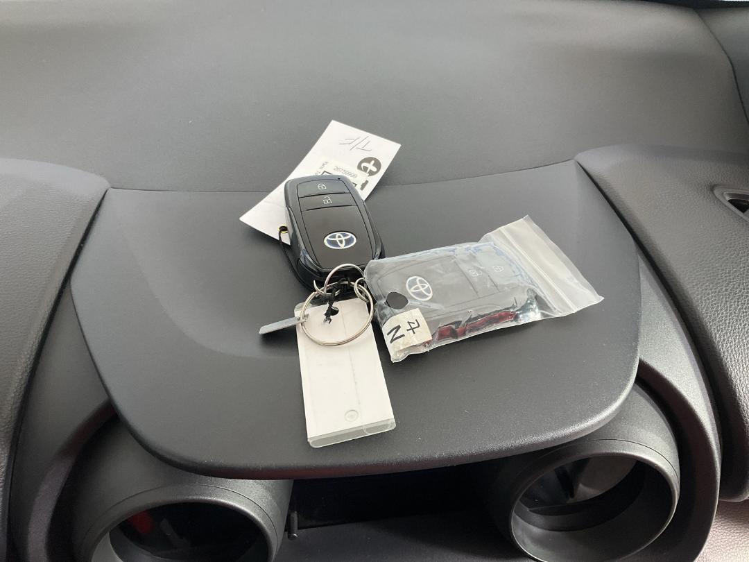 Photo '22' of Toyota Yaris