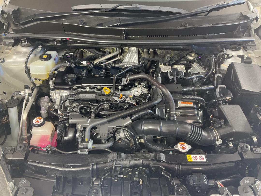 Photo '13' of Toyota Yaris