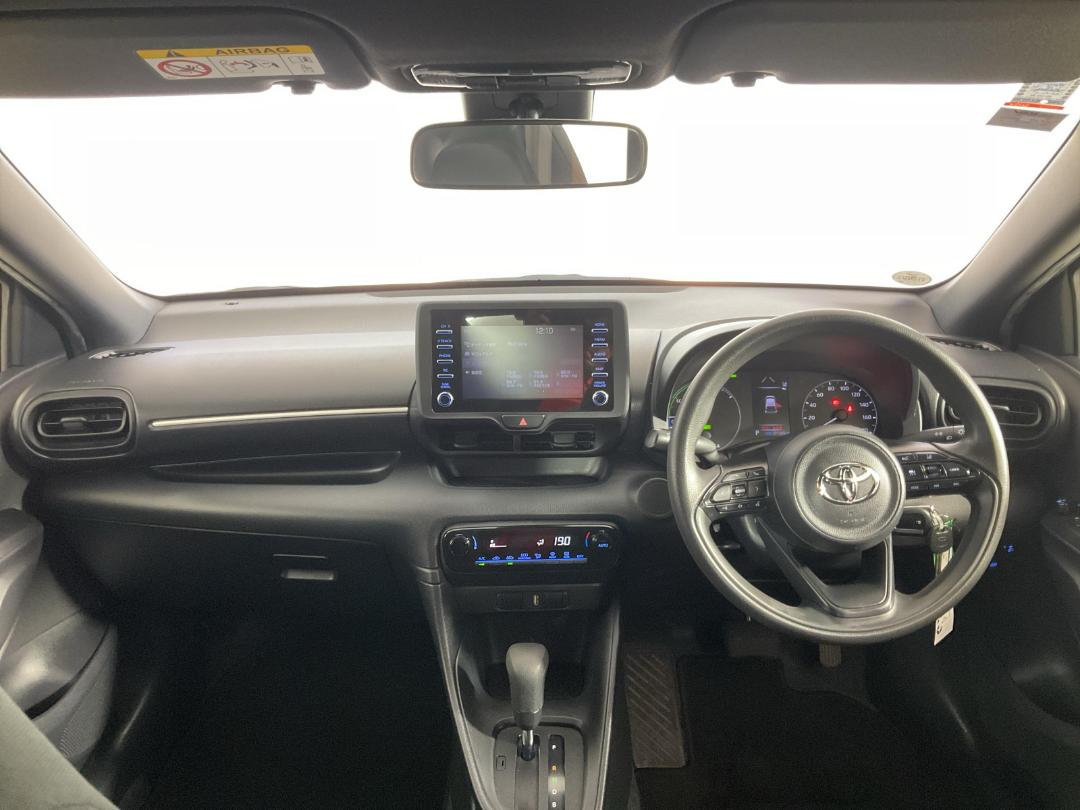 Photo '17' of Toyota Yaris