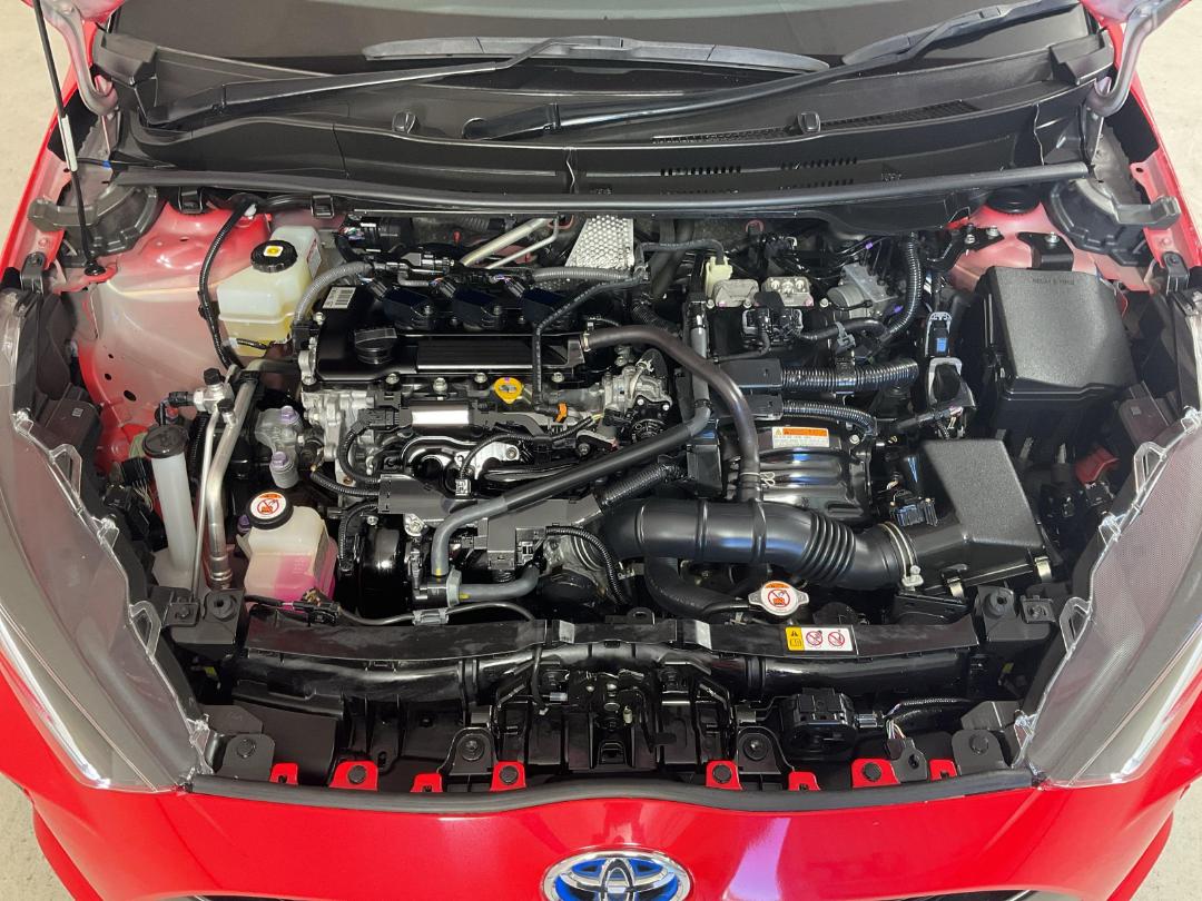 Photo '13' of Toyota Yaris