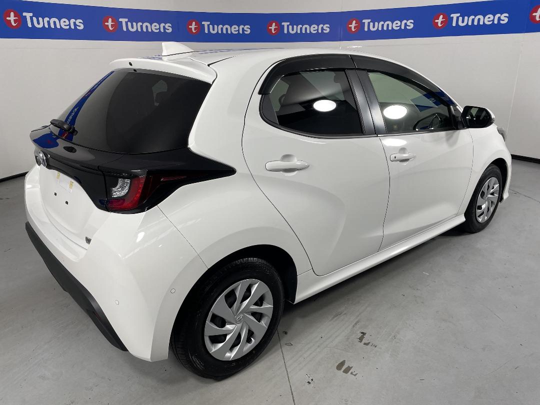 Photo '7' of Toyota Yaris