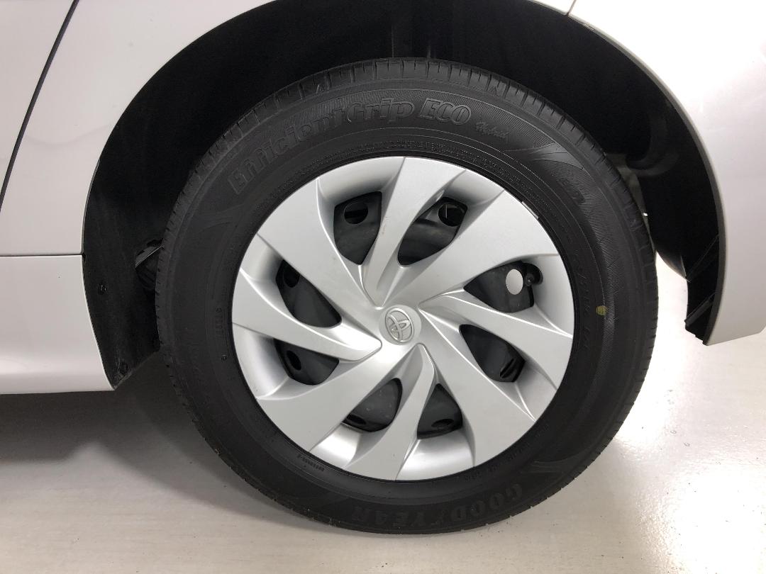 Photo '11' of Toyota Yaris