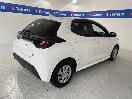 Thumbnail '7' of Toyota Yaris
